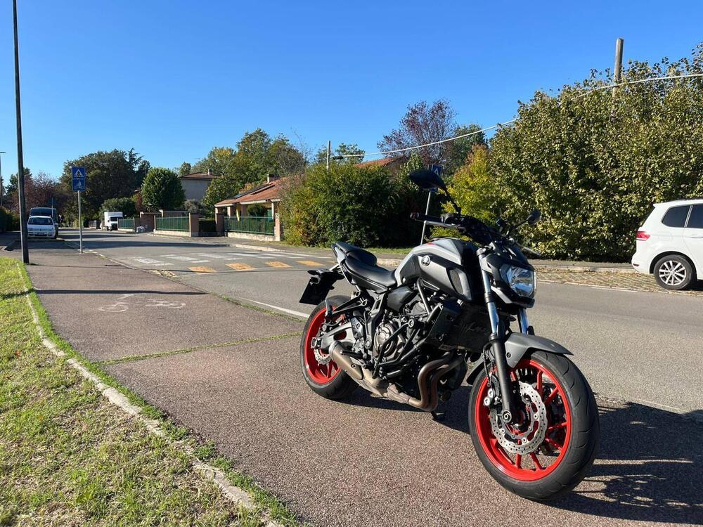 Yamaha MT-07 (2018 - 20) (3)