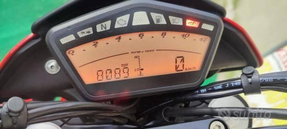 Ducati Hypermotard 796 (2012) (3)