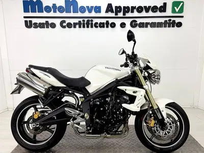 Triumph Street Triple (2007 - 12) usata