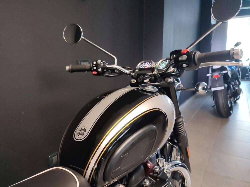 Triumph Bonneville T120 Icon Edition (2025) (5)