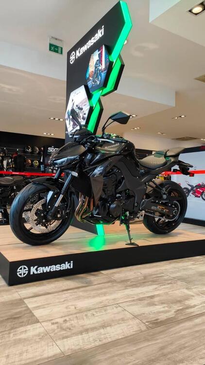 Kawasaki Z 1100 (2026) (5)