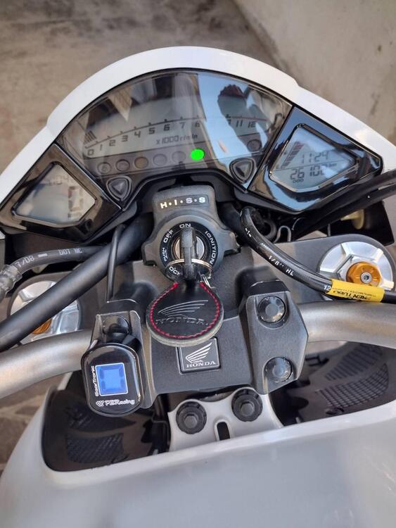 Honda CB 1000 R (2008 - 10) (5)