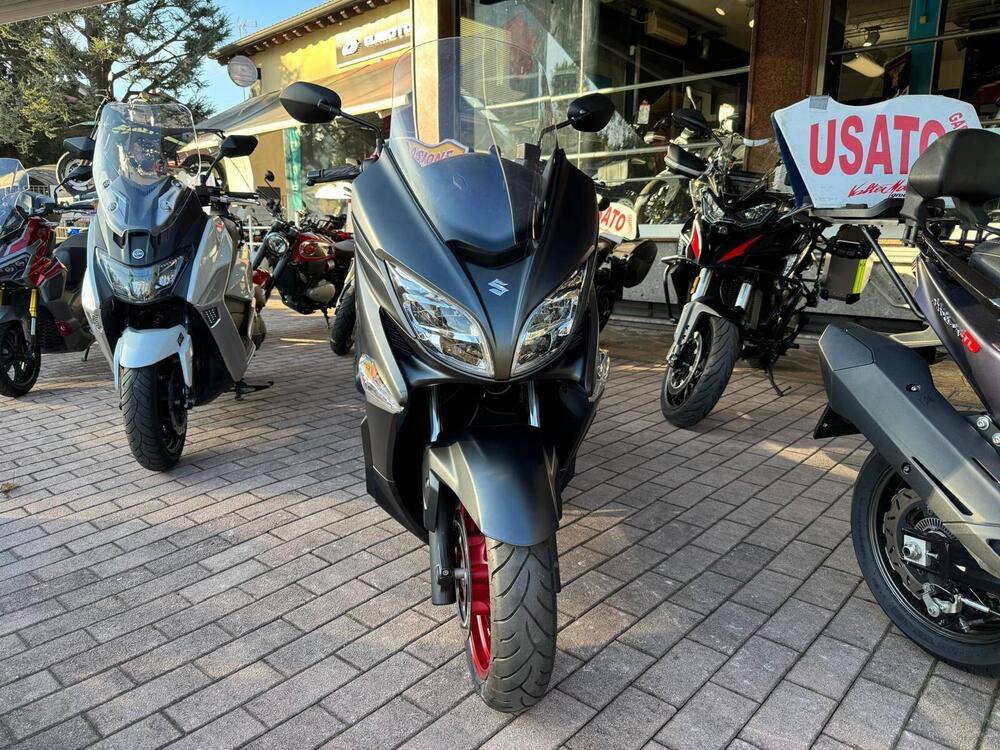 Suzuki Burgman AN 400 (2017 - 20) (2)