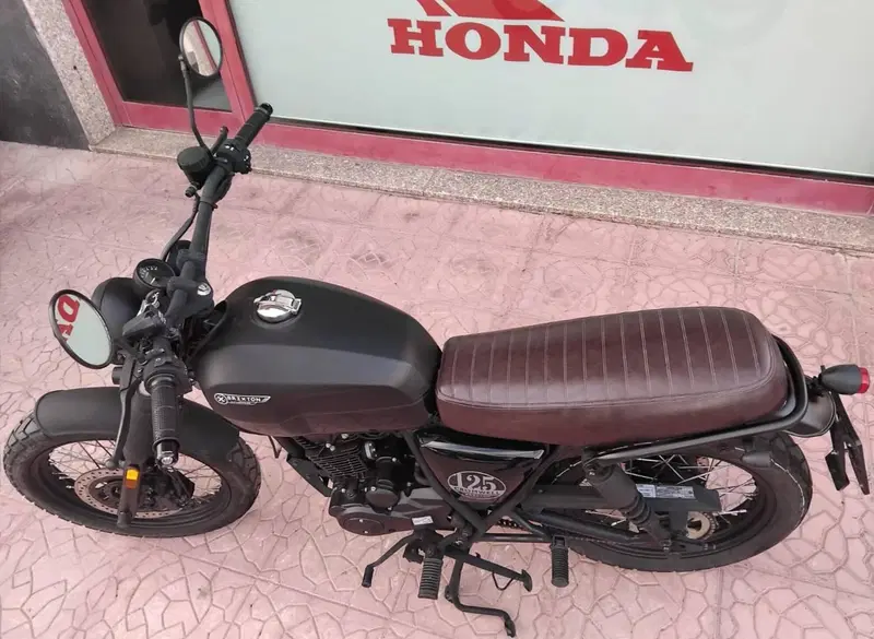 Brixton Motorcycles Cromwell 125 ABS (2021 - 26) (2)