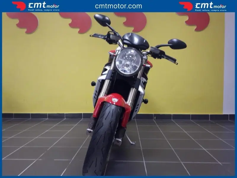 MV Agusta Brutale 910 S (2005 - 11) (2)