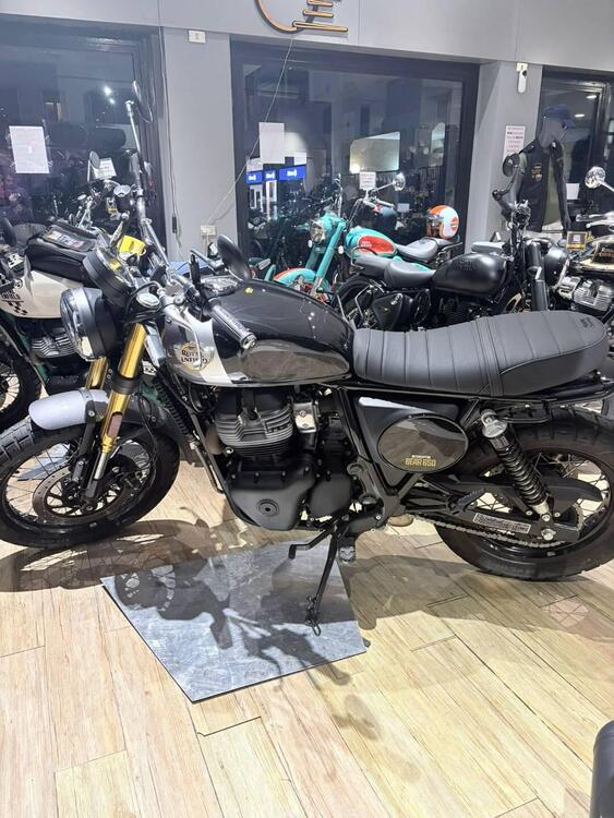 Royal Enfield Bear 650 (2025)
