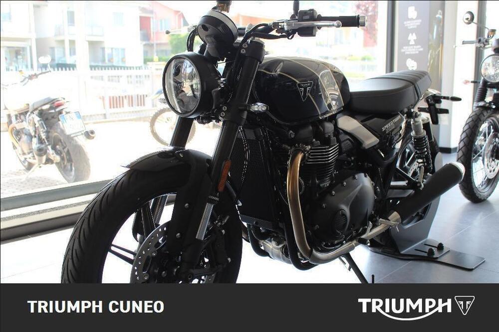 Triumph Speed Twin 900 (2025) (2)