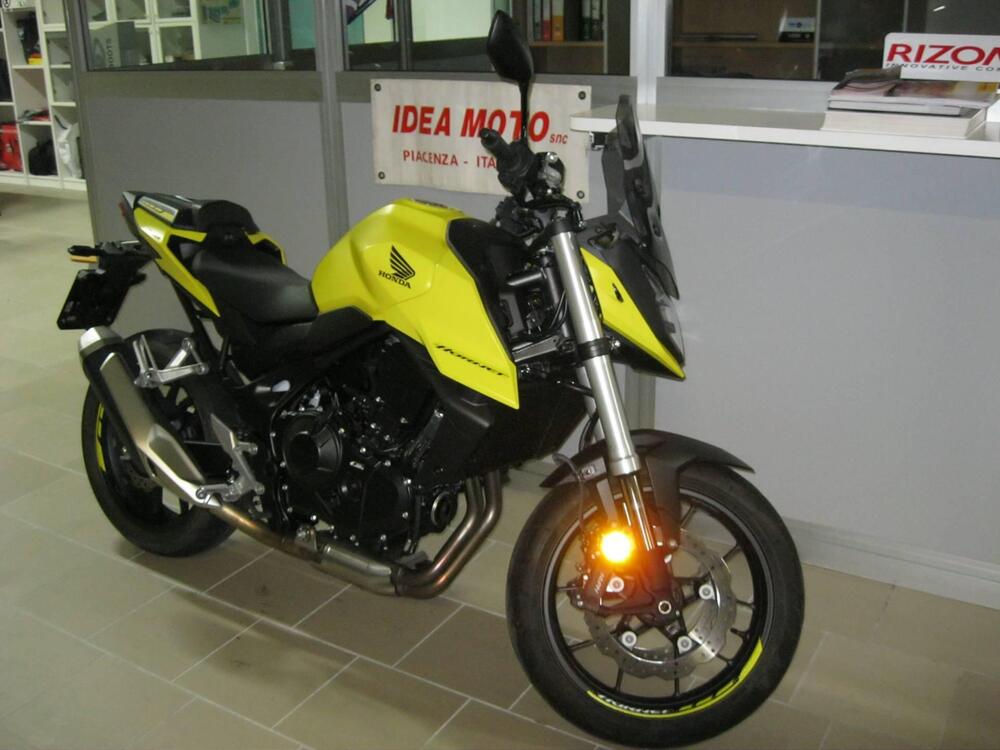 Honda CB 750 Hornet (2023 - 24) (5)
