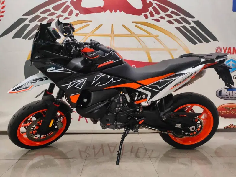 KTM 890 SMT (2023 - 25)