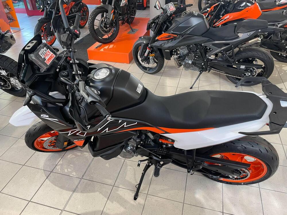 KTM 890 SMT (2023 - 26) (3)