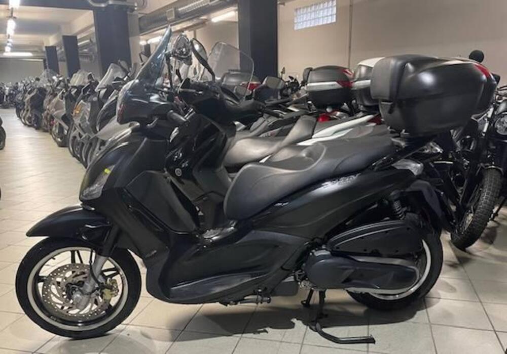 Piaggio Beverly 350 Police ABS-ASR (2018 - 20)