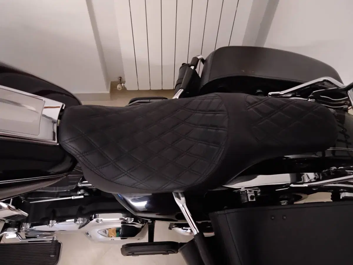 Harley-Davidson 103 Road King Classic (2014 - 16) - FLHRC (7)