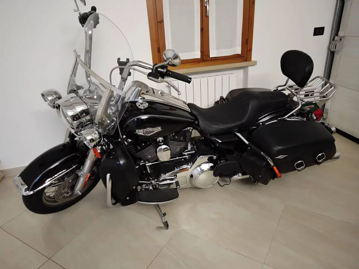 Harley-Davidson 103 Road King Classic (2014 - 16) - FLHRC (13)