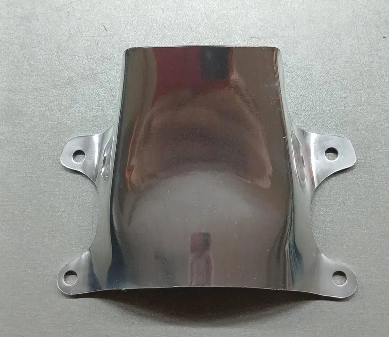 61102KR1760 Staffa supporto parafango NS125 Honda (2)
