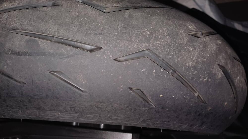 Aprilia Dorsoduro 900 (2017 - 20) (5)