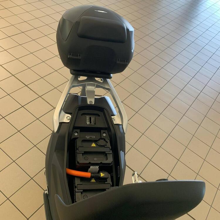 Yadea G5S Utility (2022 - 25) (3)