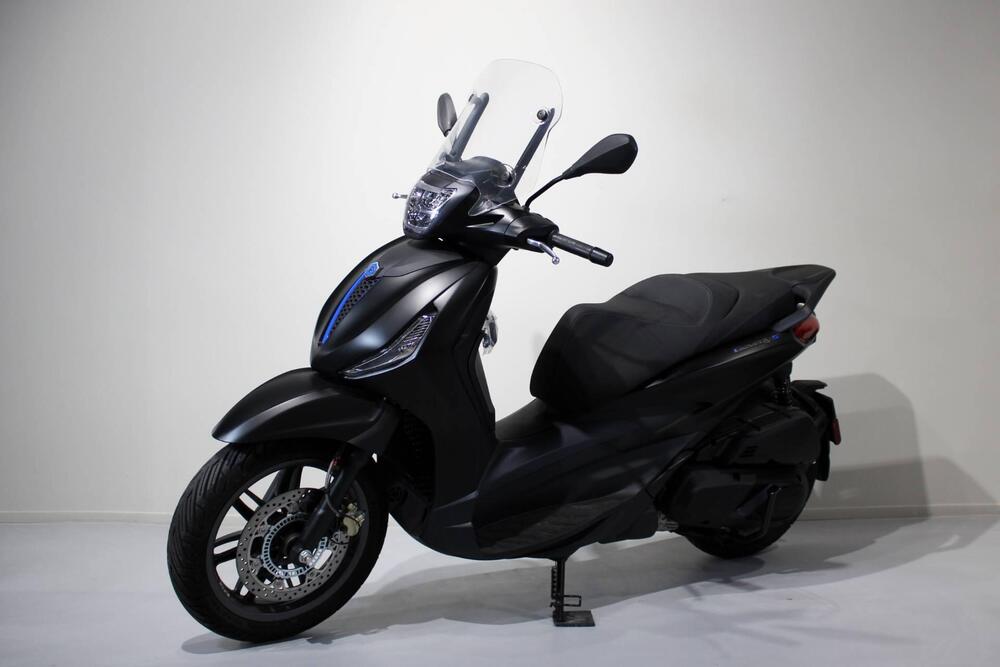 Piaggio Beverly 400 S (2025) (3)