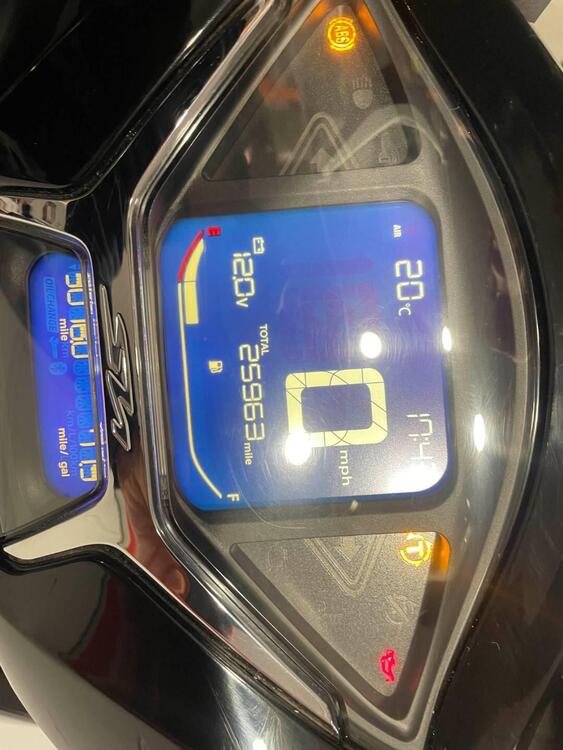 Honda SH 350 (2021 - 24) (5)