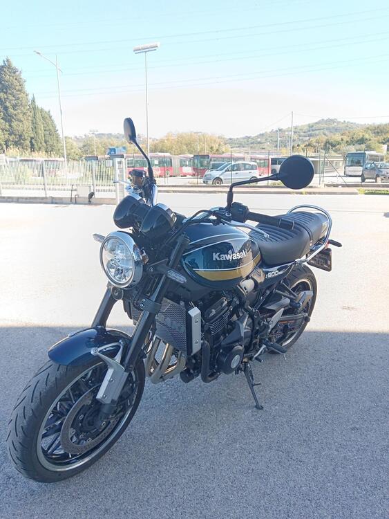 Kawasaki Z 900 RS (2022 - 25) (4)