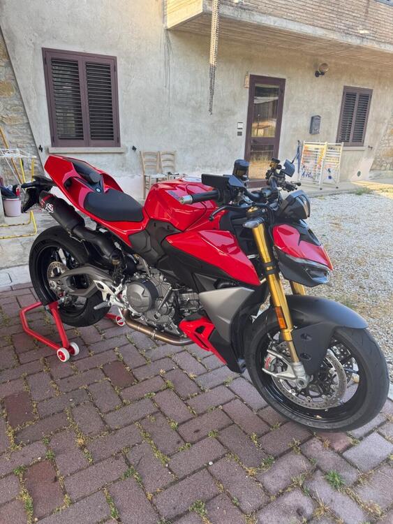 Ducati Streetfighter V2 S (2025) (4)