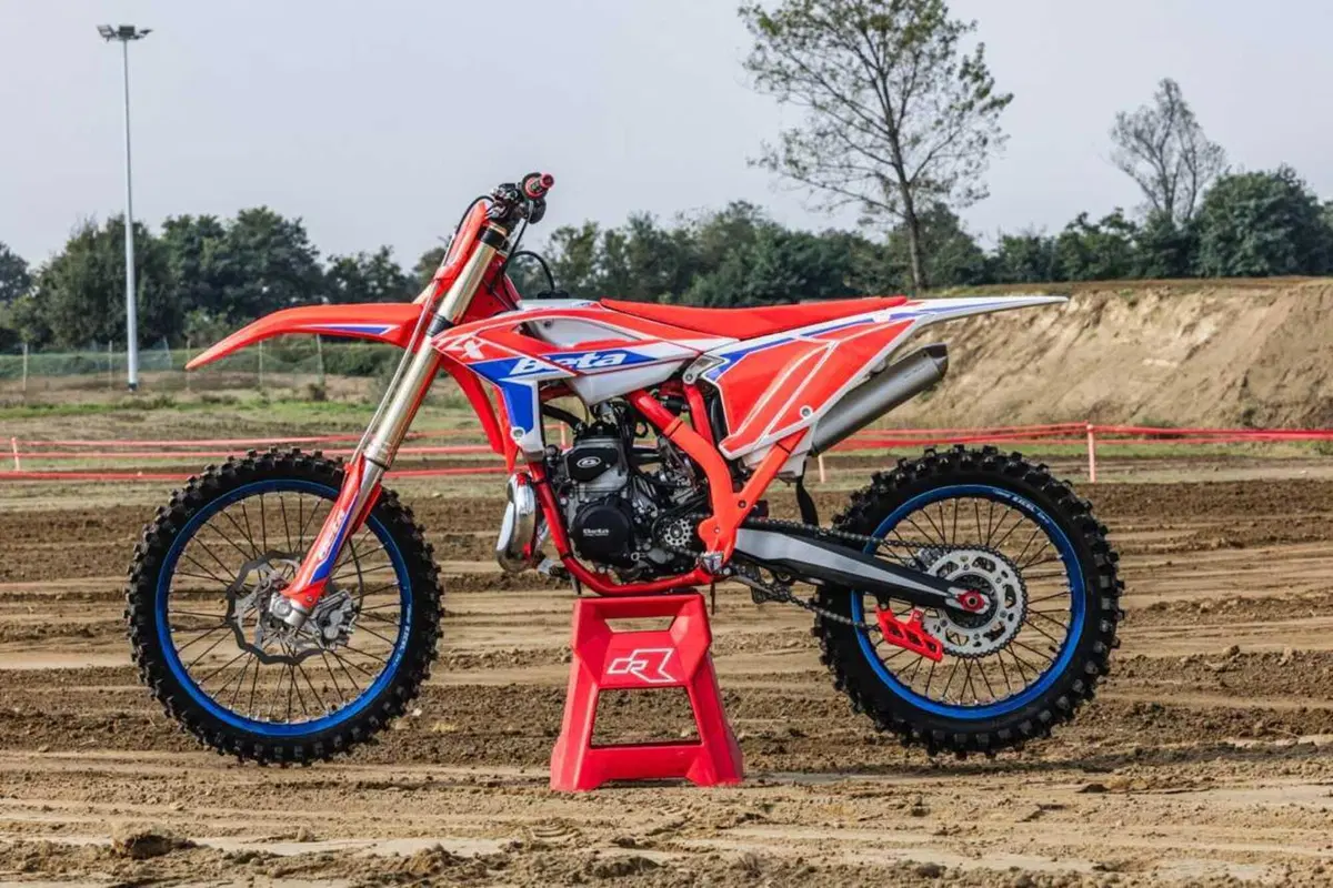Beta RX 250 vs. 350 2T: quale comprare!? Vi diciamo tutta la verità. Il Test di Moto.it [VIDEO e GALLERY] (2)