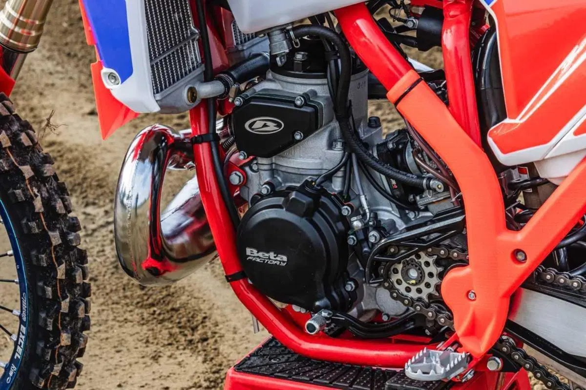 Beta RX 250 vs. 350 2T: quale comprare!? Vi diciamo tutta la verità. Il Test di Moto.it [VIDEO e GALLERY] (5)