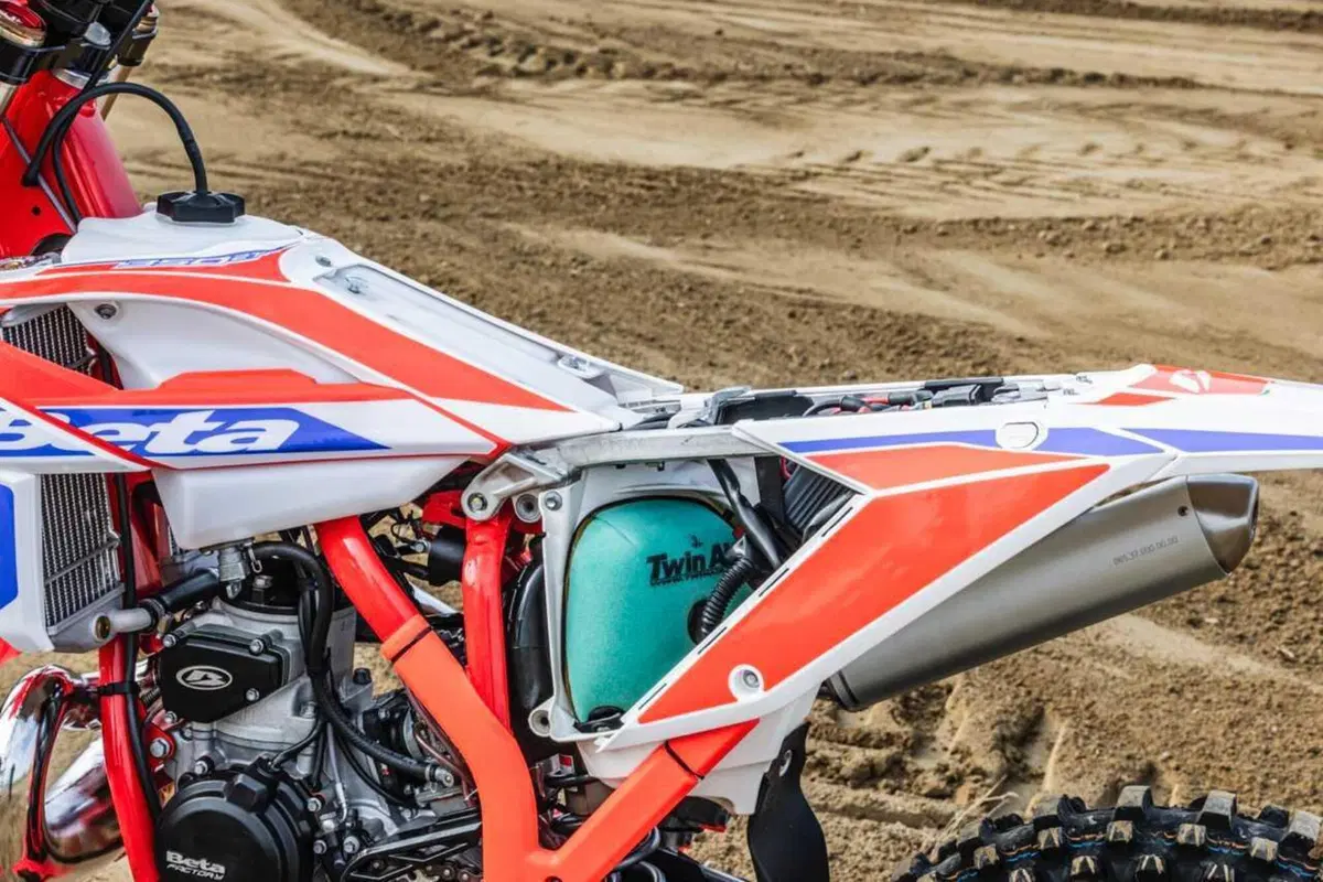 Beta RX 250 vs. 350 2T: quale comprare!? Vi diciamo tutta la verità. Il Test di Moto.it [VIDEO e GALLERY] (13)