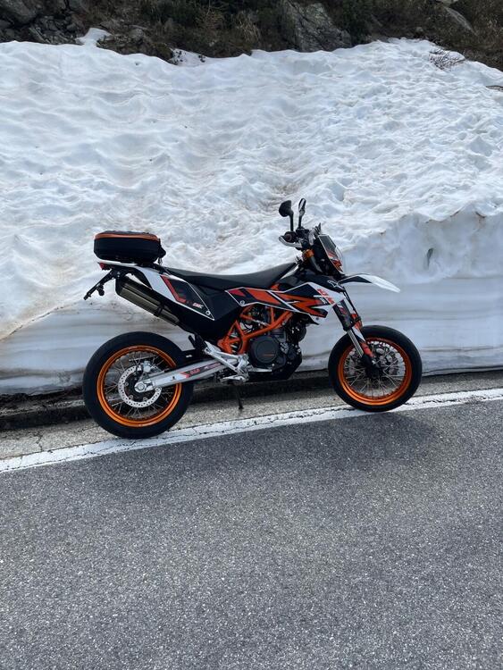 KTM 690 SMC R (2012 -17) (4)