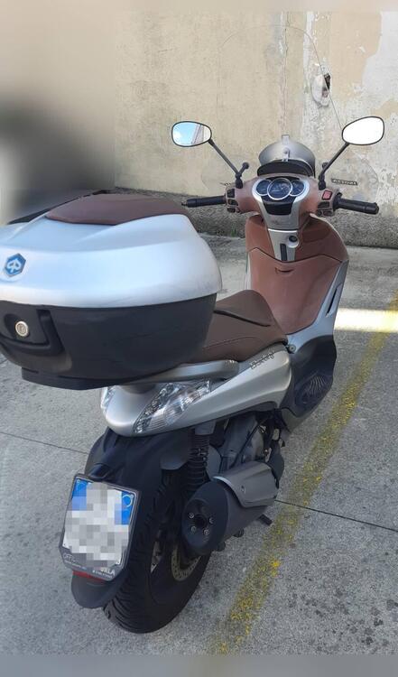 Piaggio Beverly 350 SportTouring ie (2011 - 15) (5)