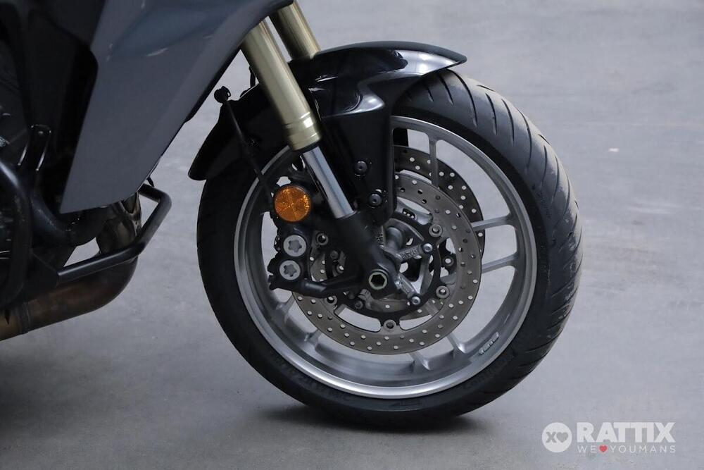 Yamaha Tracer 9 GT+ Y-AMT (2025) (5)