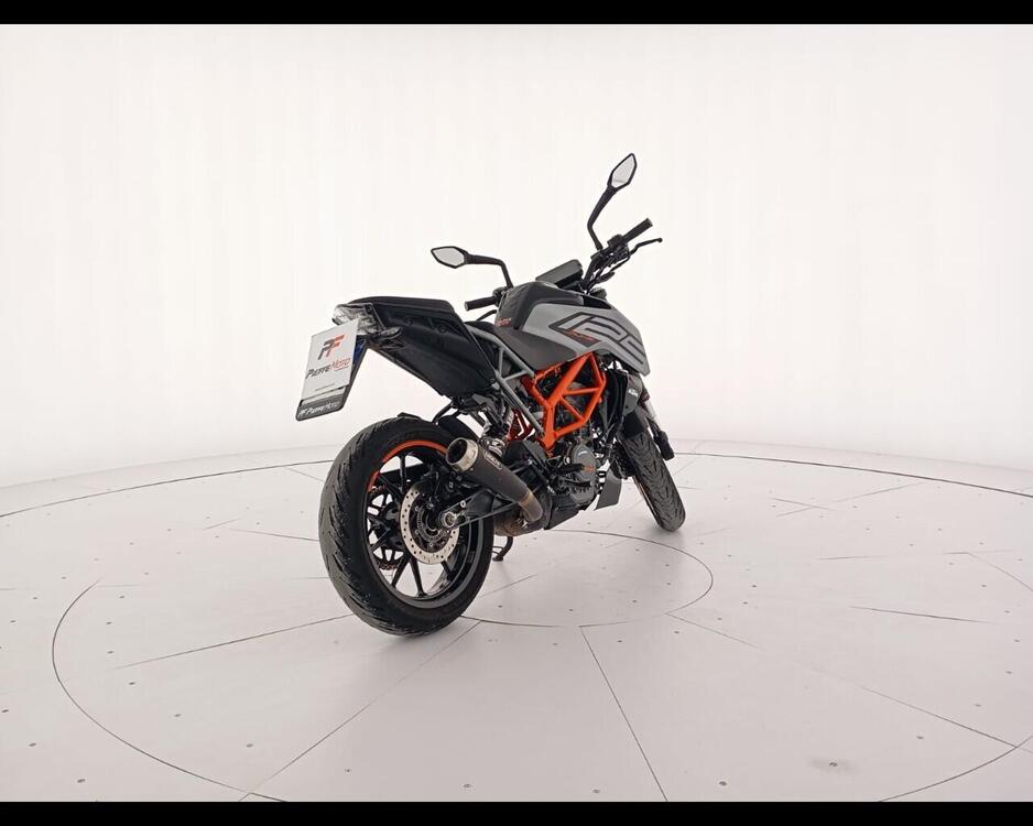 KTM 125 Duke (2021 - 23) (5)