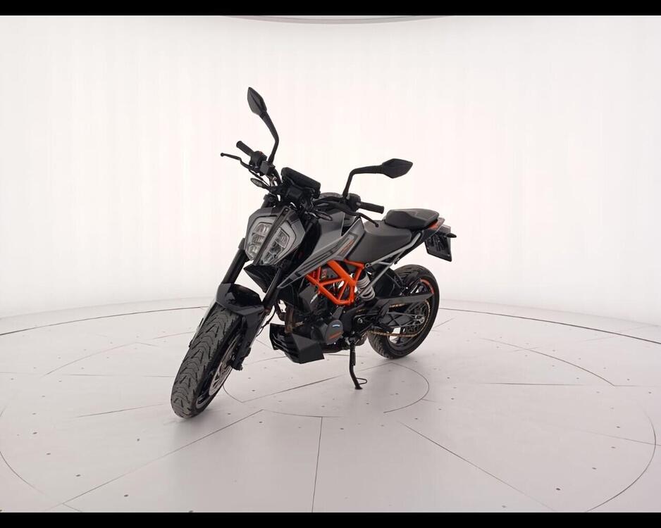 KTM 125 Duke (2021 - 23)