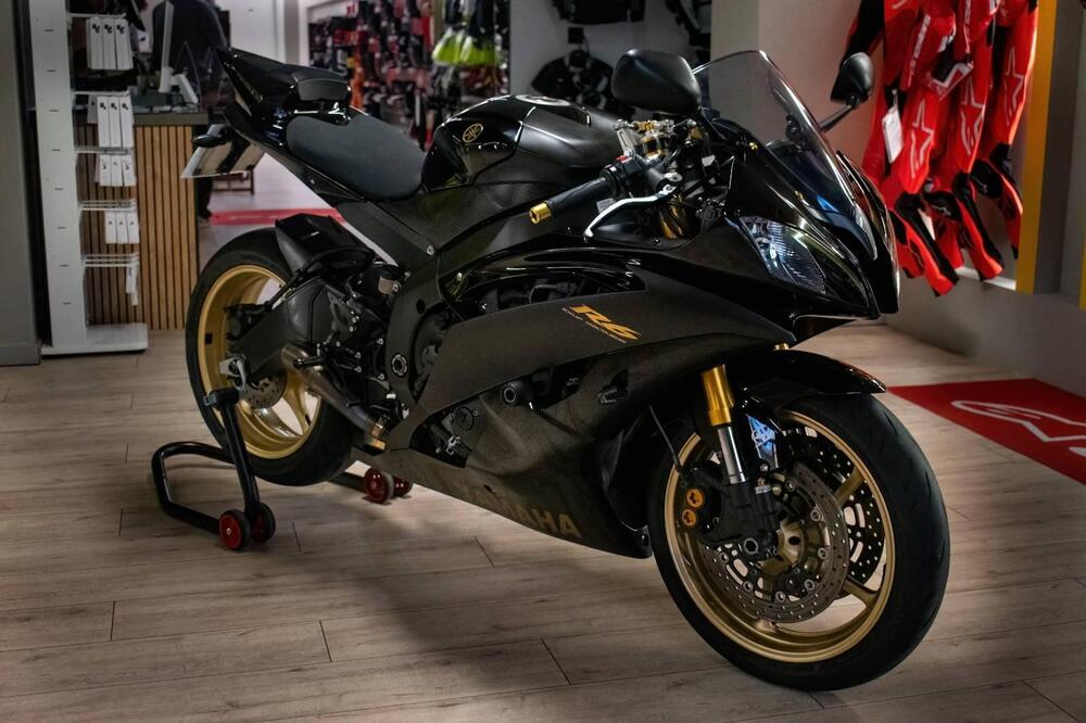 Yamaha YZF R6 (2010 - 16) (4)