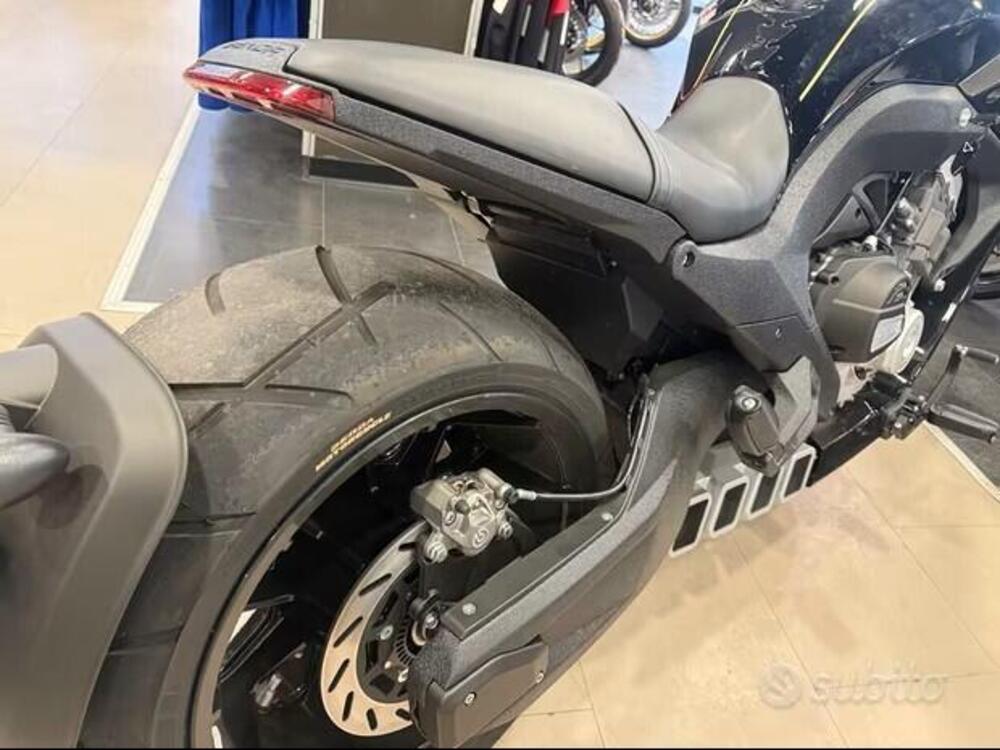 Benda Motorcycles LFC 700 (2024 - 25) (2)