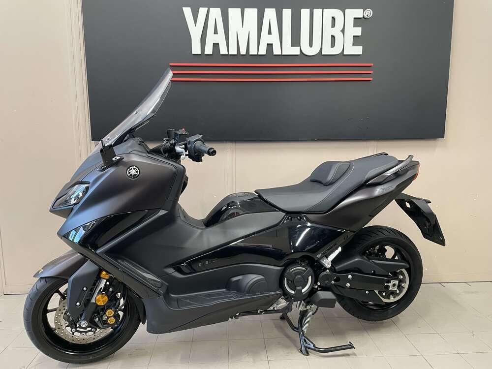 Yamaha T-Max 560 Tech Max (2022 - 24) (2)
