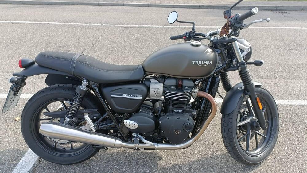 Triumph Street Twin 900 (2019 - 20) (3)
