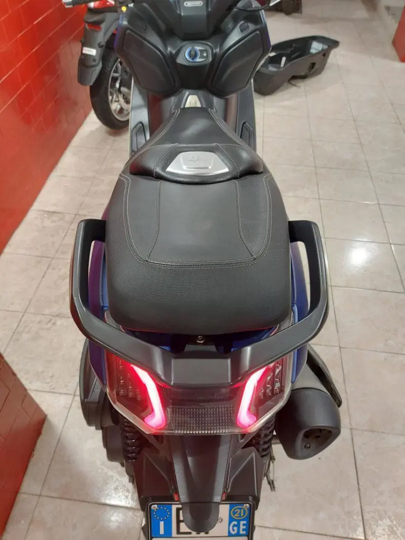 Sym Maxsym 400 (2021 - 25) (4)