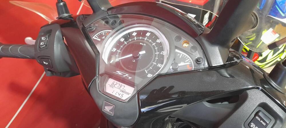 Honda SH 150 i (2017 - 19) (5)