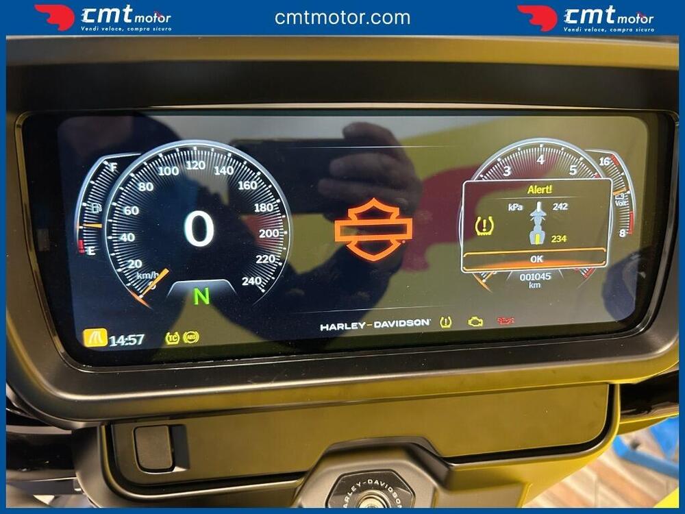 Harley-Davidson Street Glide (2024 - 25) (5)