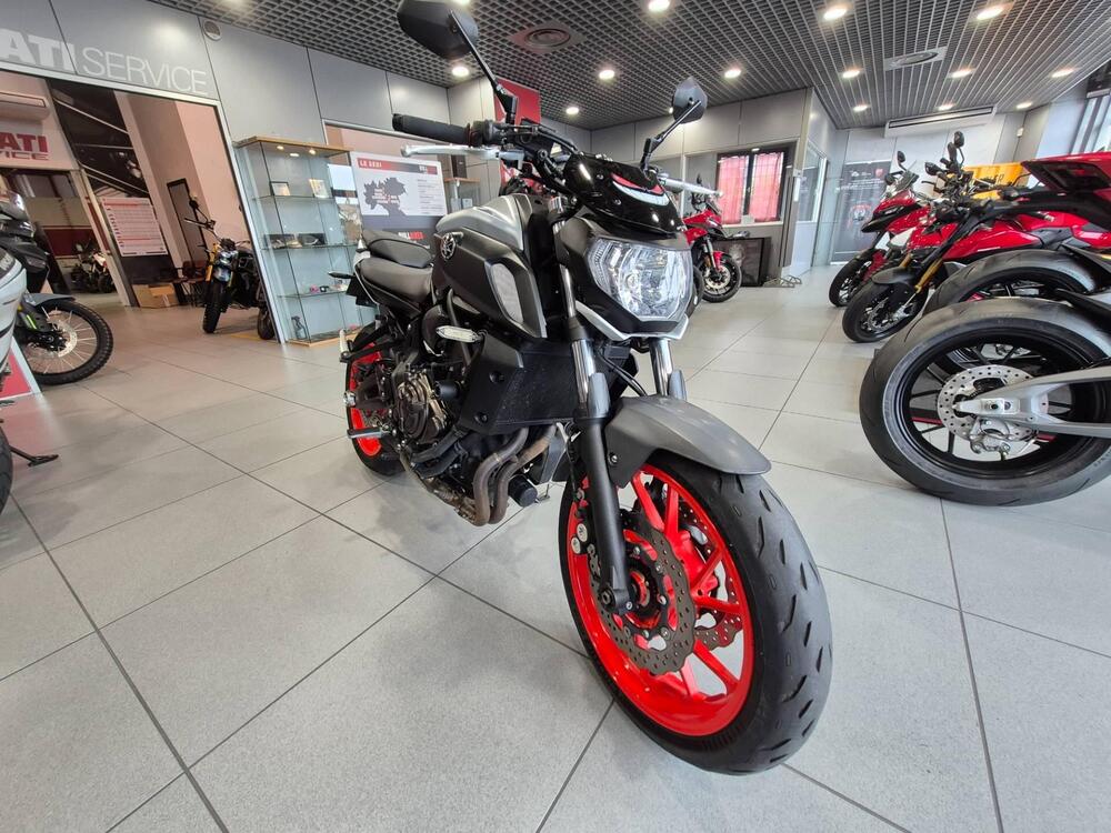Yamaha MT-07 (2018 - 20) (2)