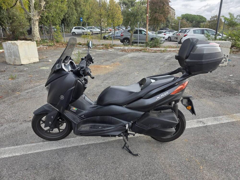 Yamaha X-Max 300 ABS (2017 - 20) (4)