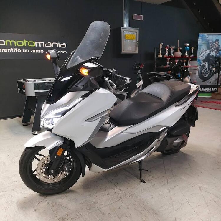 Honda Forza 300 ABS (2018 - 20) (2)