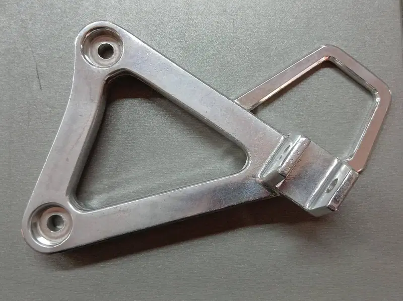 50720KR1860 Supporto poggia piede NS125 Honda