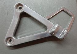 50720KR1860 Supporto poggia piede NS125 Honda
