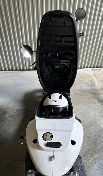 Kymco Agility 125 R12 (2007 - 13) (5)