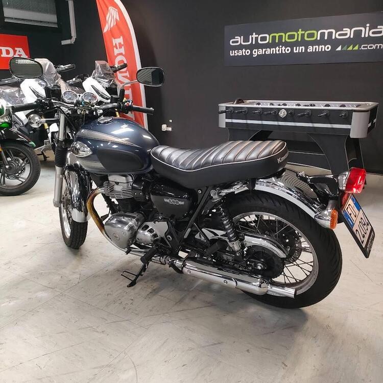 Kawasaki W 800 (2021 - 25) (3)