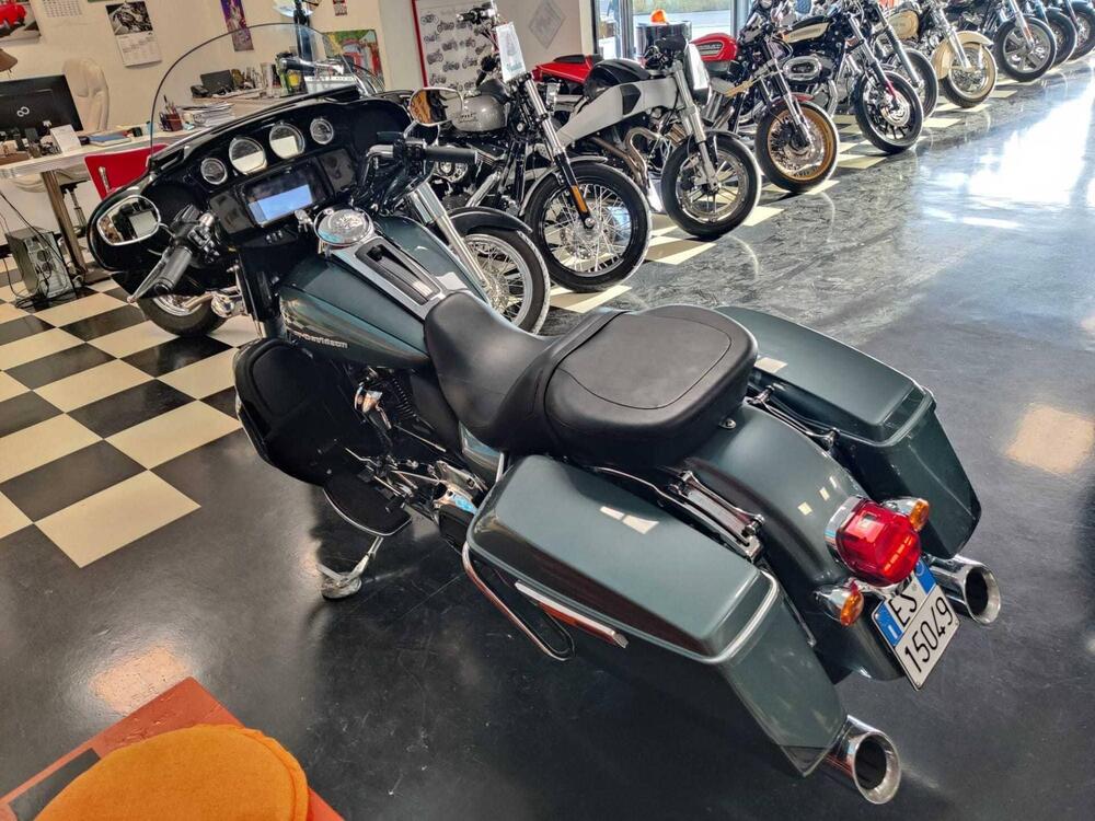 Harley-Davidson 114 Electra Glide Ultra Limited (2021 - 22) - FLHTK (5)