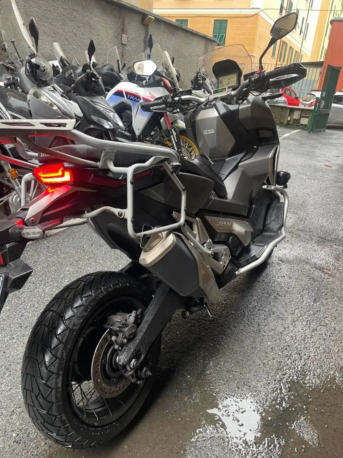 Honda X-ADV 750 (2018 - 20) (9)