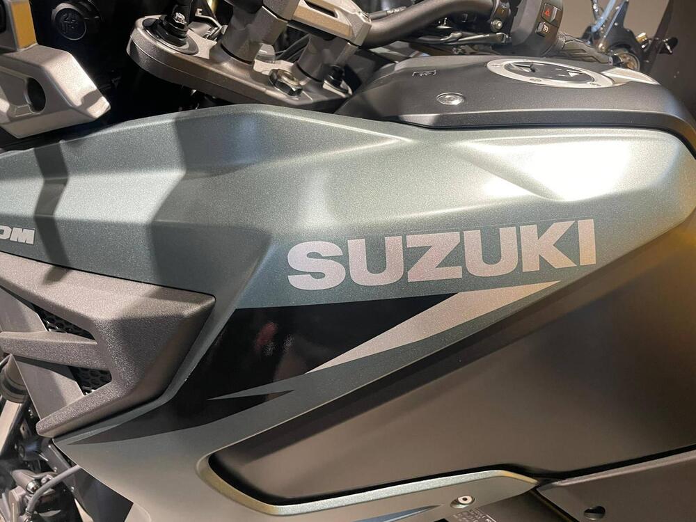 Suzuki V-Strom 1050SE (2025) (5)