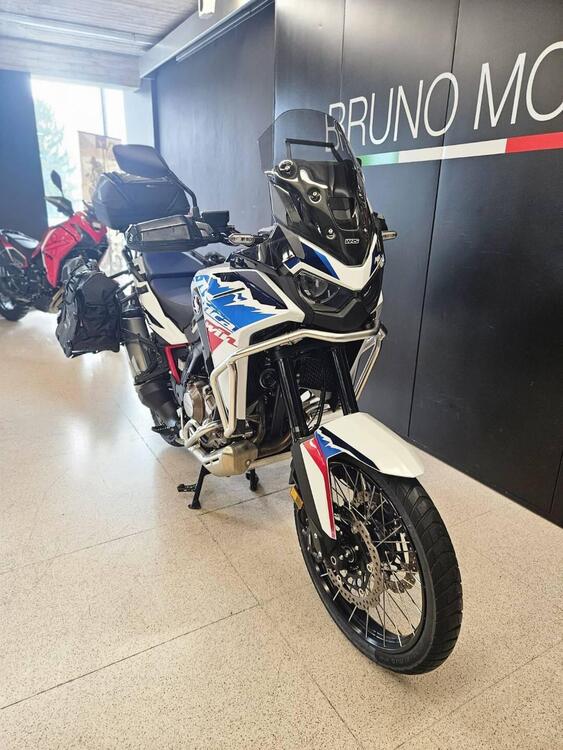 Honda Africa Twin CRF 1100L (2024 - 25) (3)